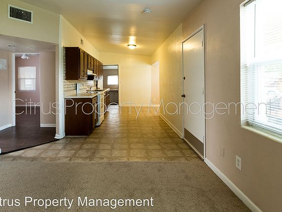 4th image of 108 Anderson Cir