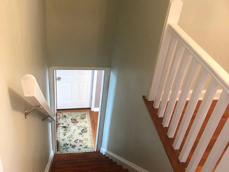 8991 Plainfield Rd — Photo 17