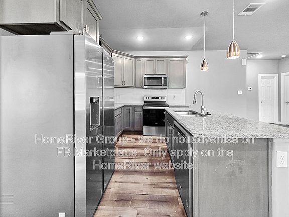 3rd image of 1429 Missouri Ave