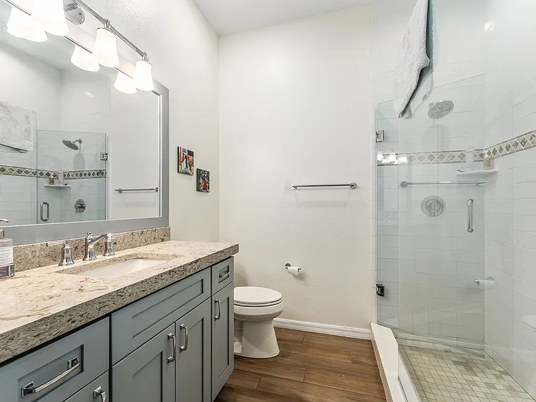 4958 NW 35th Lane Rd — Photo 11