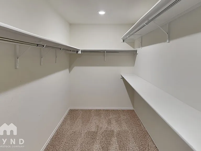 1125 Sampley Ln — Photo 17