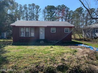 190 Bratton Dr, Jacksonville, NC 28540