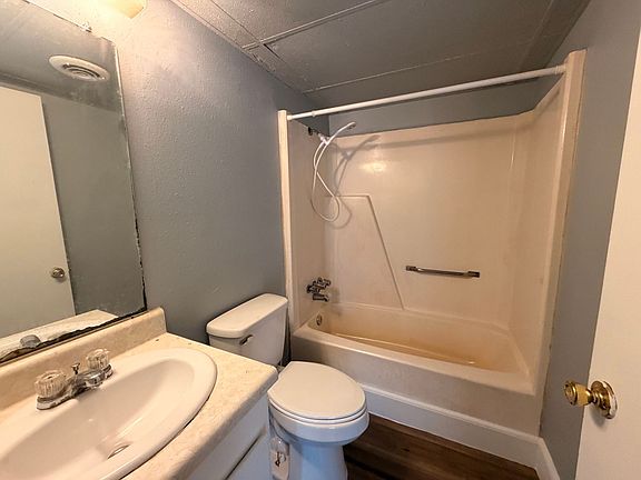 5th image of 1200 E East St APT 8