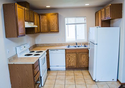 1st image of 304 N 4th Ave APT 1
