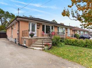 37 Newlin Cres, Toronto, ON M3L 1X5