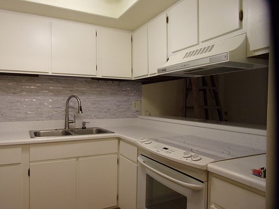 5th image of 2400 Forest Dr APT 260