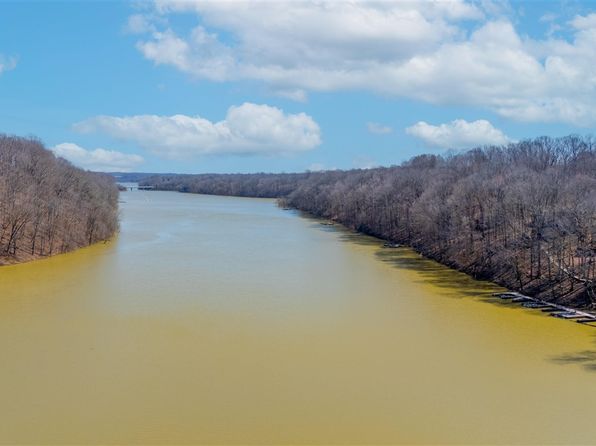 76 Wilderness Ln, Scottsville, KY 42164