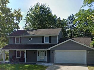 511 Wesley Ave, Bryan, OH 43506