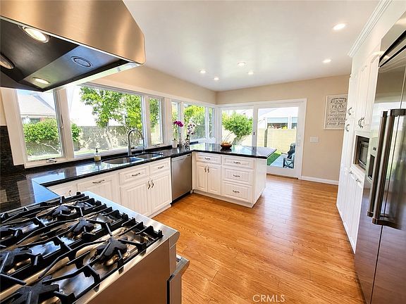 3rd image of 17331 Chapparal Ln
