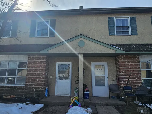 2266 Pileggi Rd APT B, Warrington, PA 18976