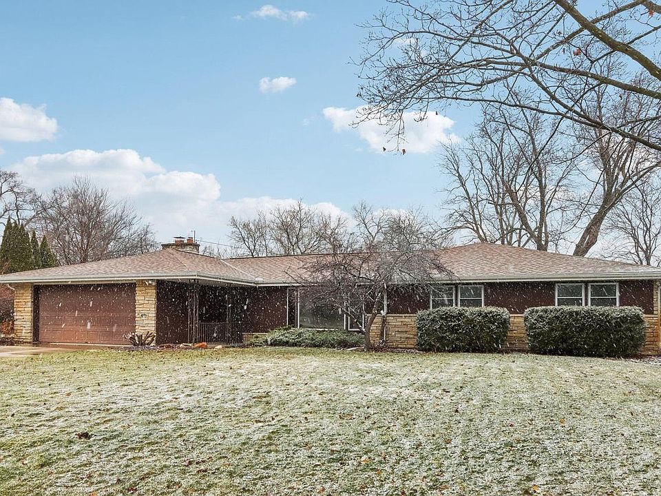 1st image of 21840 Greendale DRIVE