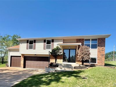 344 Saddle Back Dr, Saint Louis, MO, 63129