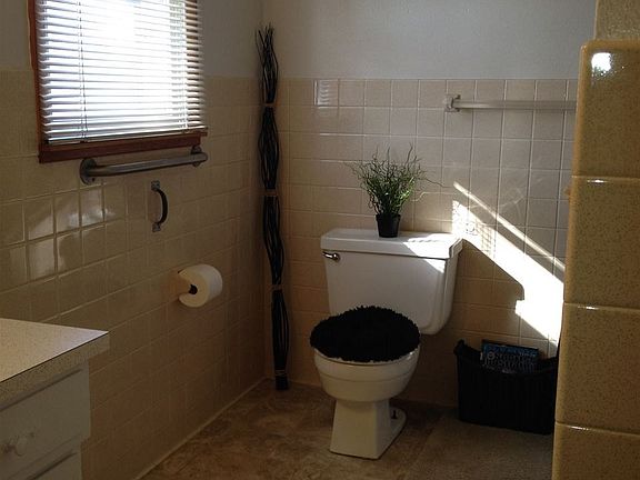 5th image of 14131 W Heather Ln