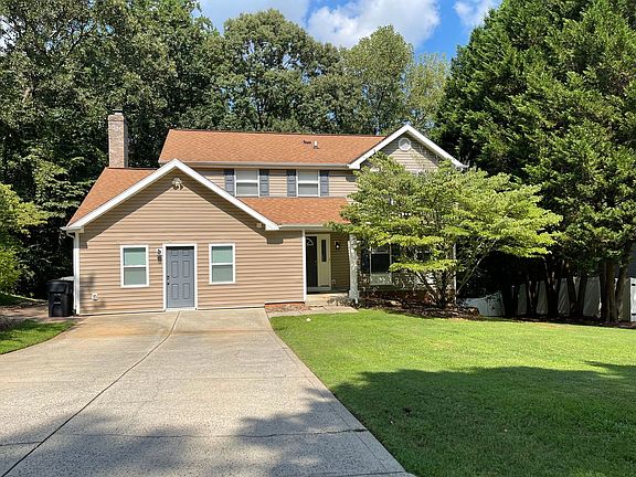 2nd image of 6819 Morganford Rd