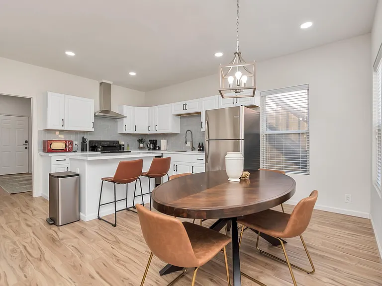 1812 Wheeler St — Photo 11