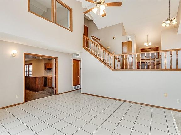 4th image of 11409 Lake Alice Ct