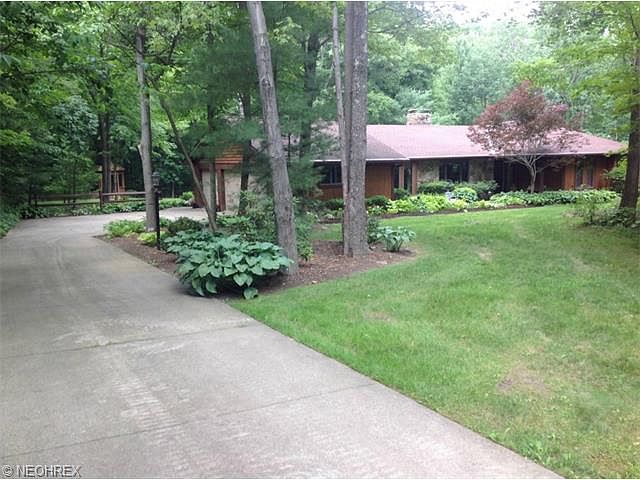 1st image of 4041 Ramblewood Dr