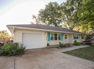 1903 James Downey Rd, Independence, MO 64057