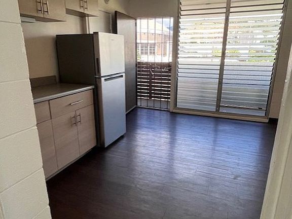 3rd image of 2715 Kolo Pl #304