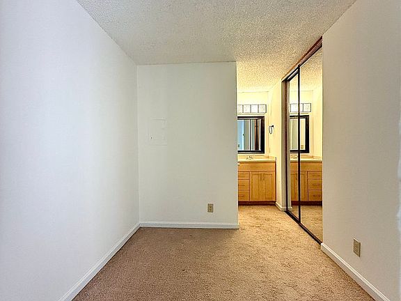 5th image of 944 Kiely Blvd Unit F
