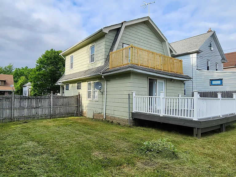 177 Lasalle Ave #6 — Photo 6