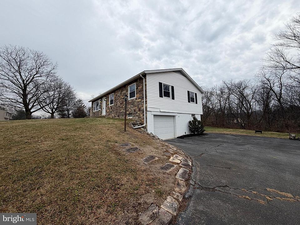 1st image of 1528 Lake Shore Dr