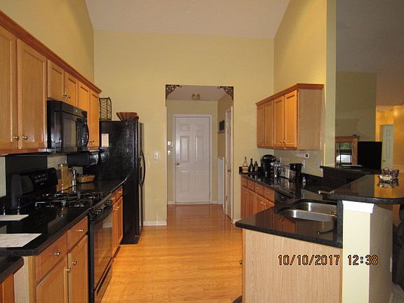 2nd image of 1621 Eagle Lake Dr