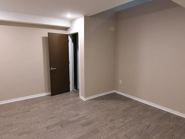 958 Shackamaxon St #1 — Photo 8