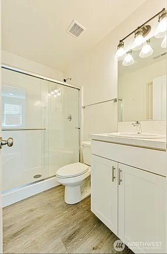 10001 Kings Landing Ave NW Photo 1