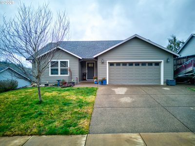 644 NE Cummins St, Roseburg, OR, 97470