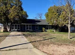 2218 W Concho Ave, San Angelo, TX 76901