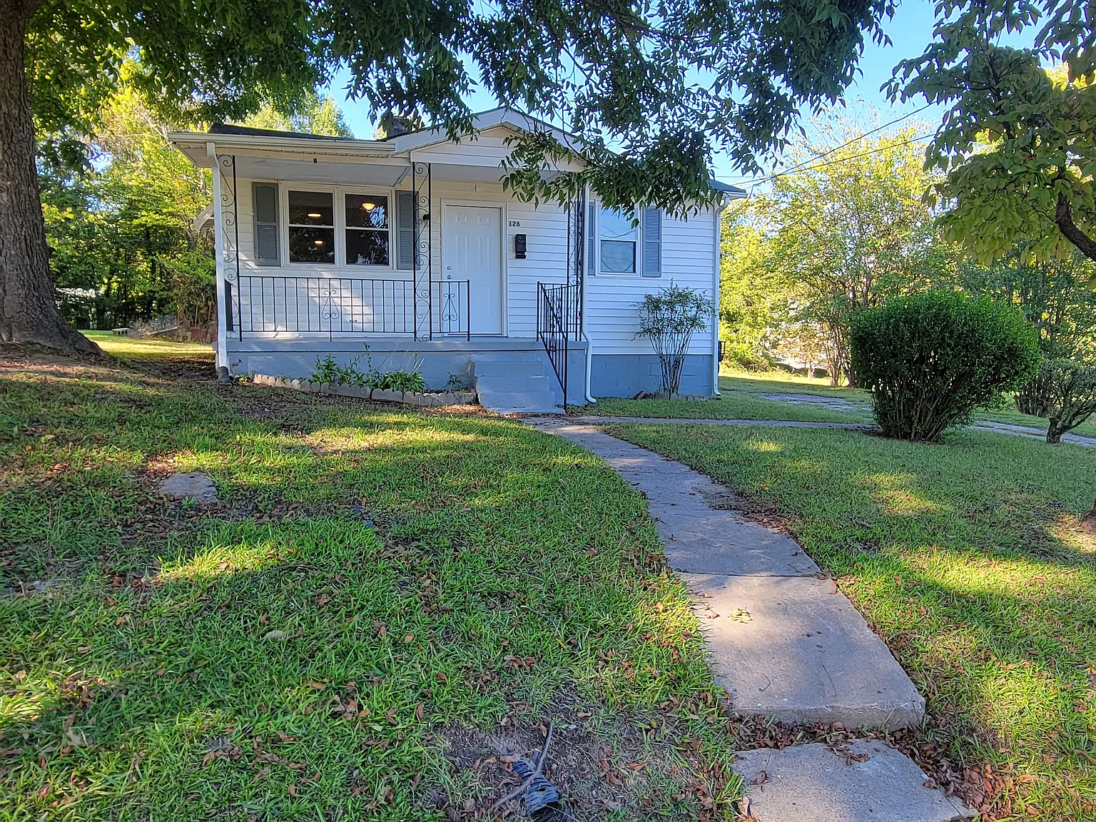 2 bed, 1.5 bath, 632 sqft, $1,250 — Photo 1