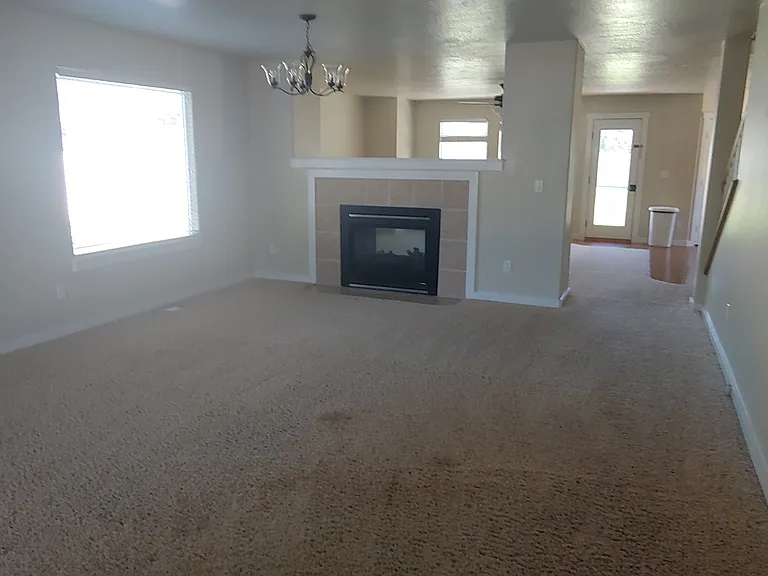 3170 N Lancer Ave — Photo 2