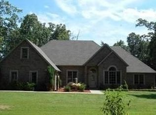 4926 E Red Oak Ln, Springfield, MO 65803