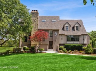 6 Brookhaven Cir, South Barrington, IL 60010
