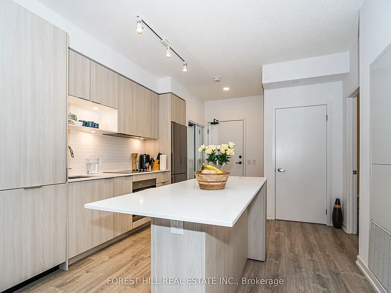 20 Tubman Ave #1407 — Photo 5