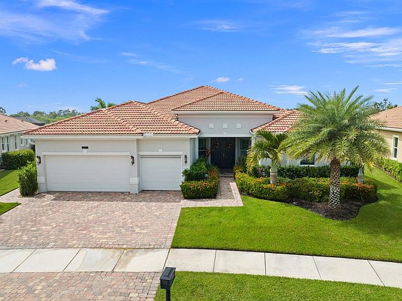 3rd image of 12117 SW Aventino Drive