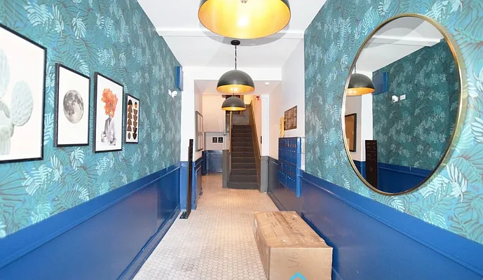 Rented by New Holland Residences | media 9