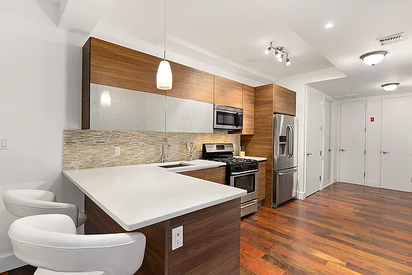 Rented by HMJ Management | media 10