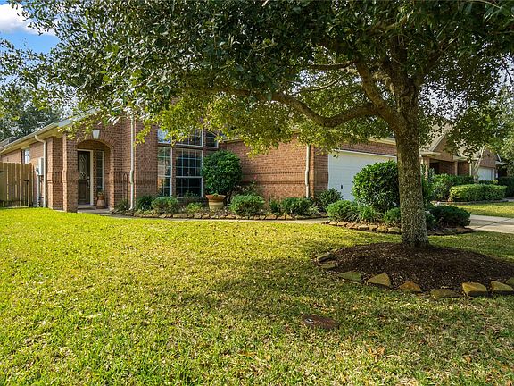 2nd image of 2731 Domenico Ln