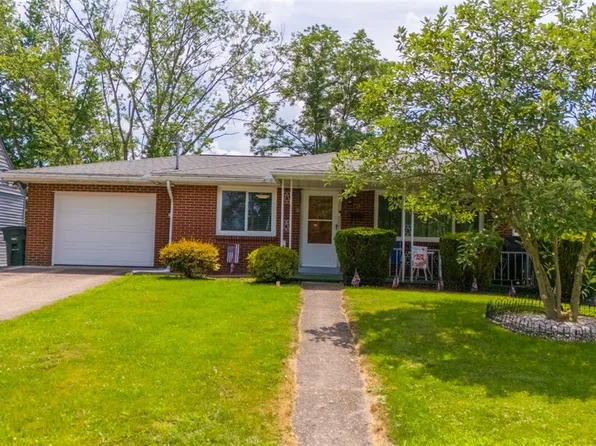 726 Buena Vista Blvd, Steubenville, OH 43952