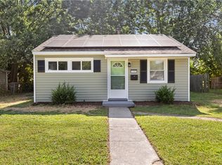 1445 Oakcrest Dr, Hampton, VA 23663