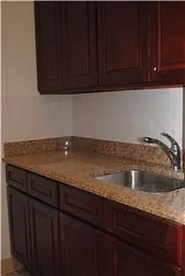 Sold by R New York | media 4