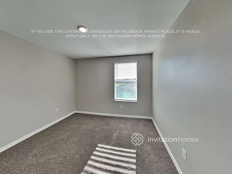2242 Treesdale Ave — Photo 12