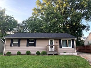 2009 Windsor St, Pekin, IL 61554