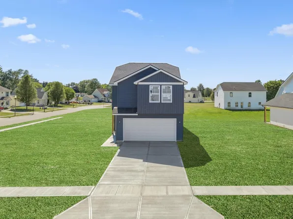787 Oakdale Dr, Jamestown, OH 45335