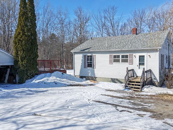 3rd image of 223 Coldbrook Road