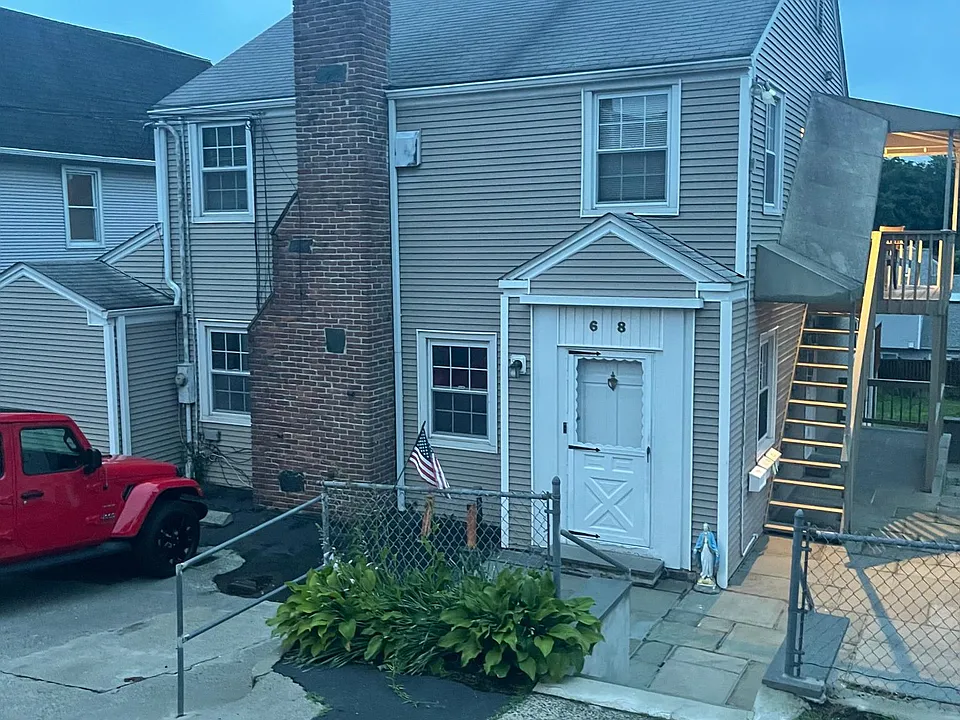 Highview Ave