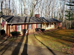 11 Glen Cove Rd, Arden, NC 28704
