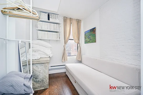 Rented by Keller Williams NYC | media 25